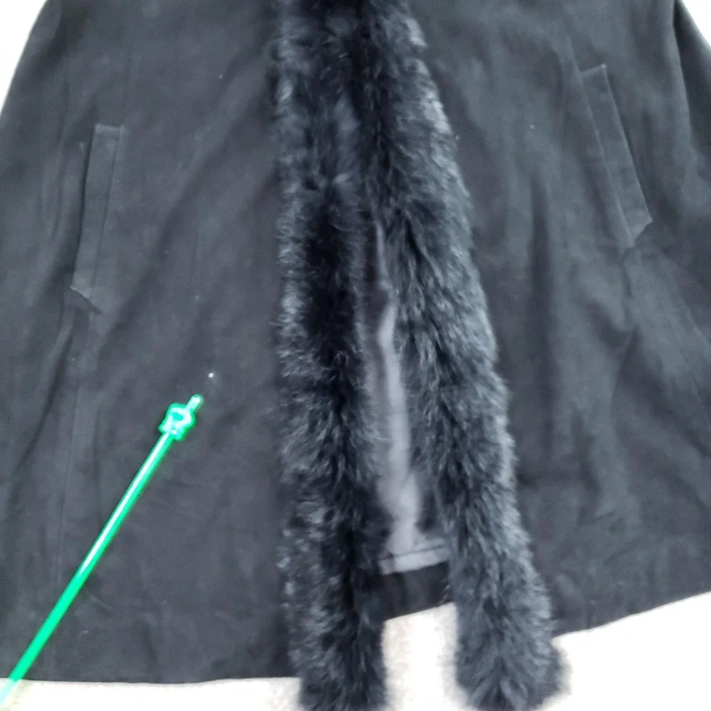 Double D Ranch Vest Women Medium Long Black Leather Beaded Removeable Fur‎ Trim